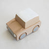 Dot White: Kuruma Wind-up Car