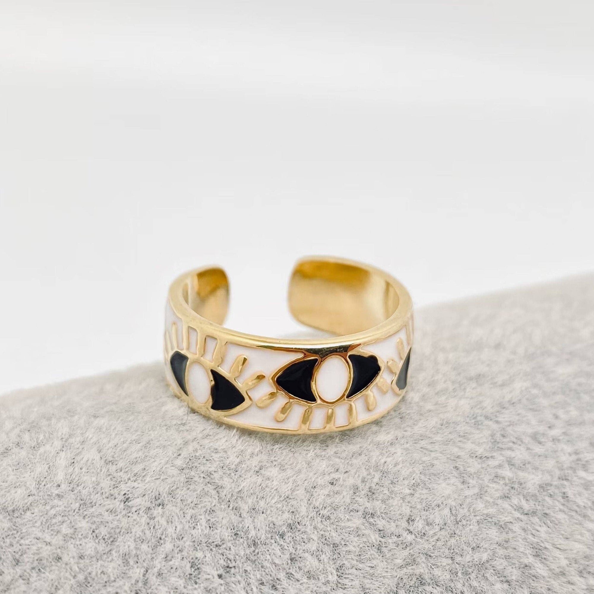 White Enamel Gold-Plated Evil Eye Ring